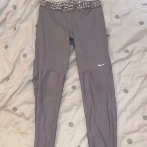 Nike Pro leggings